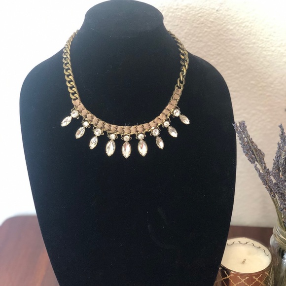 Statement Necklace - Picture 1 of 4